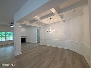 5th image of 318 Eastwood Drive