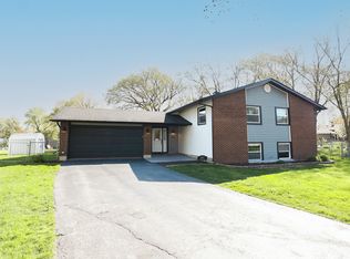 2817 Burke Ct, Woodridge, IL 60517