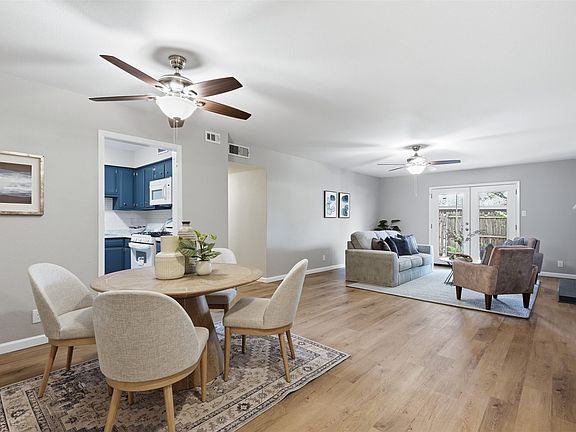 5th image of 1401 Forest Edge Dr APT 8