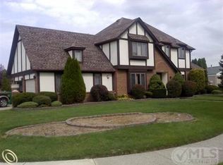 45320 Heatherwoode Ln, Macomb, MI 48044