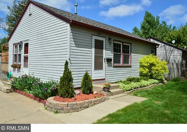 1st image of 3538 Valley St NE