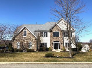 5 Corbin Dr, Exton, PA 19341