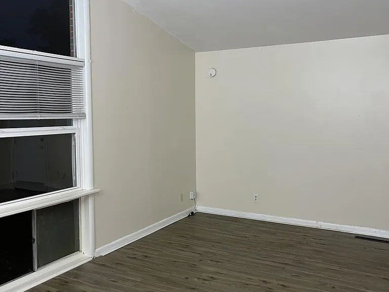 6558 College Dr — Photo 12