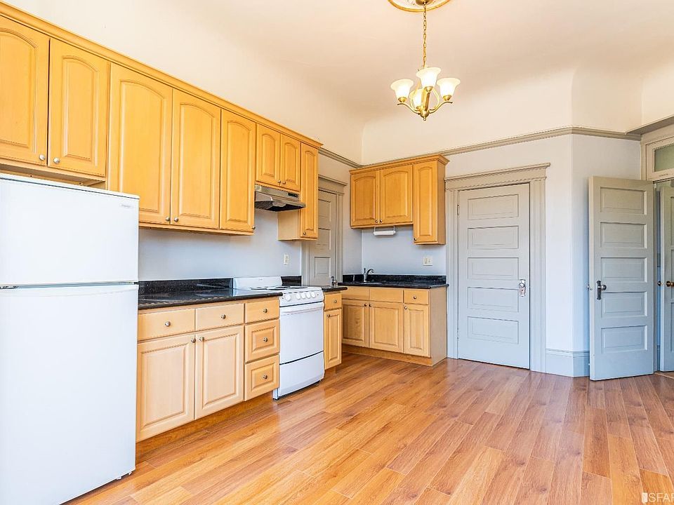1st image of 456 Columbus Ave