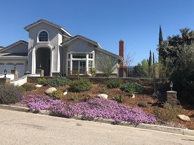 1st image of 5255 Della Ave