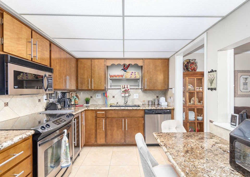 1st image of 425 S Parkcrest Unit 343