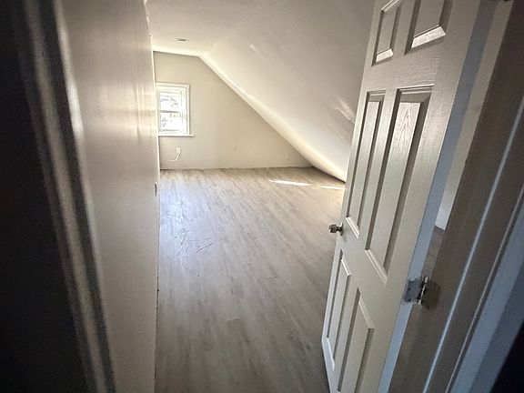 2nd image of 5014 W High St