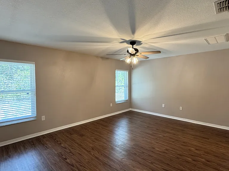 10 Bellis Ct — Photo 15
