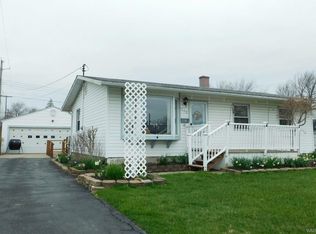 112 Rossiter Ave, Depew, NY 14043