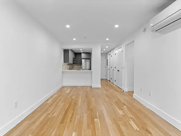 45 Lenox Road image 3 of 22