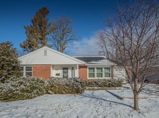 814 E Elm St, Bloomington, IL