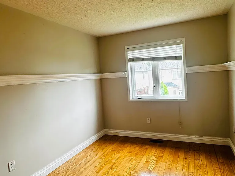114 Bettina Pl — Photo 12