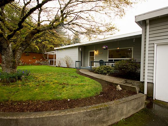 3rd image of 14024 24th Ave S