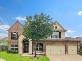 8223 Groveland Hills Dr, Cypress, TX 77433