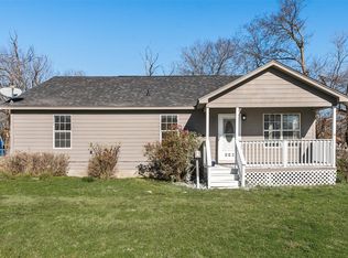 107 Laroe St, Terrell, TX 75160