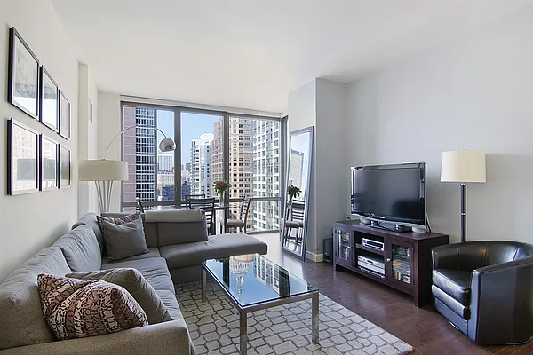 Rented by Corcoran | media 40