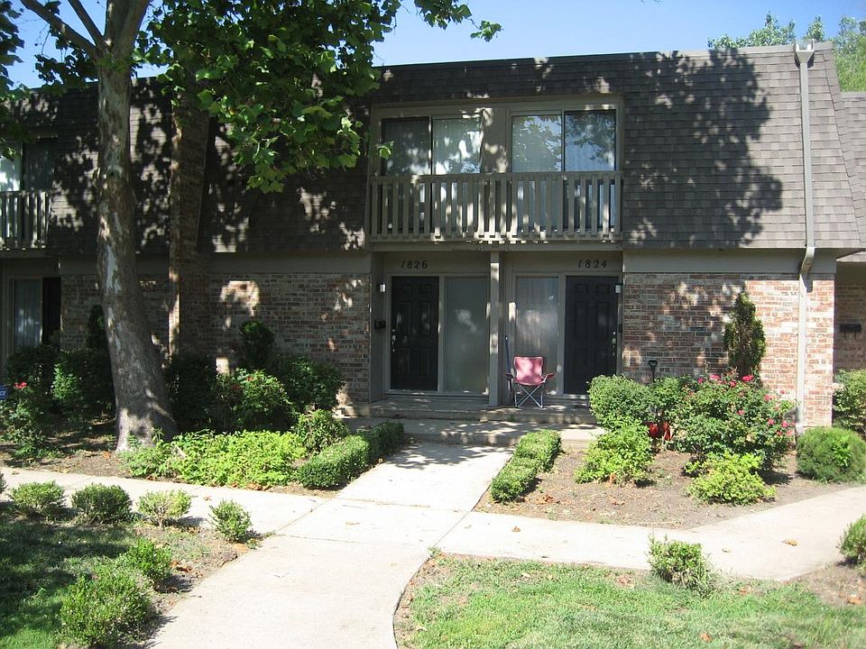 1st image of 1826 E 97th St #1826