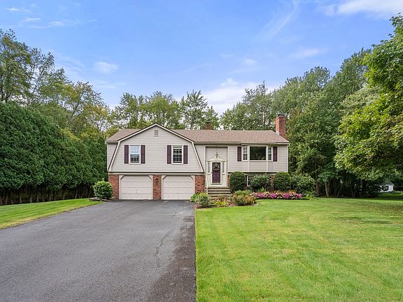 2nd image of 29 Overbrook Rd