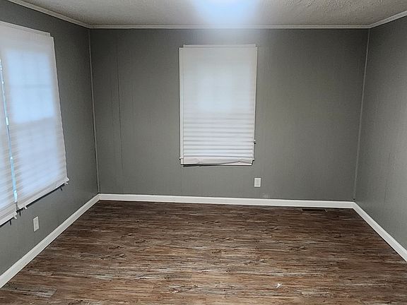 4th image of 919 Nance Ave