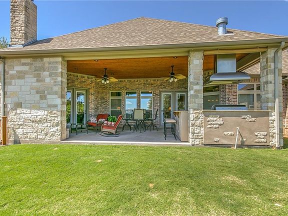 4th image of 6305 Kelly Dr