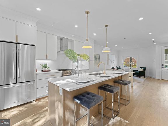 4th image of 602 U St NW