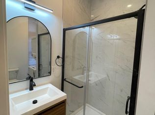 235 N 23rd St, Philadelphia, PA 19103