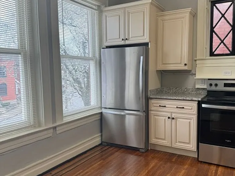 510 W. Saint Catherine — Photo 15
