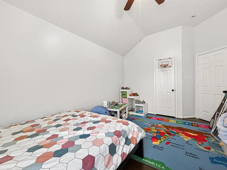 2910 Barton Meadow Ln — Photo 27