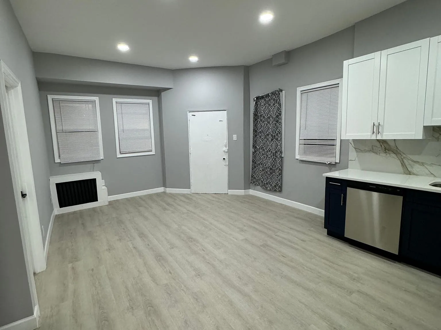 4 bed, 1250 sqft, $3,600 — Photo 4