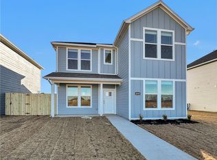 4849 W Triangle St, Fayetteville, AR 72704
