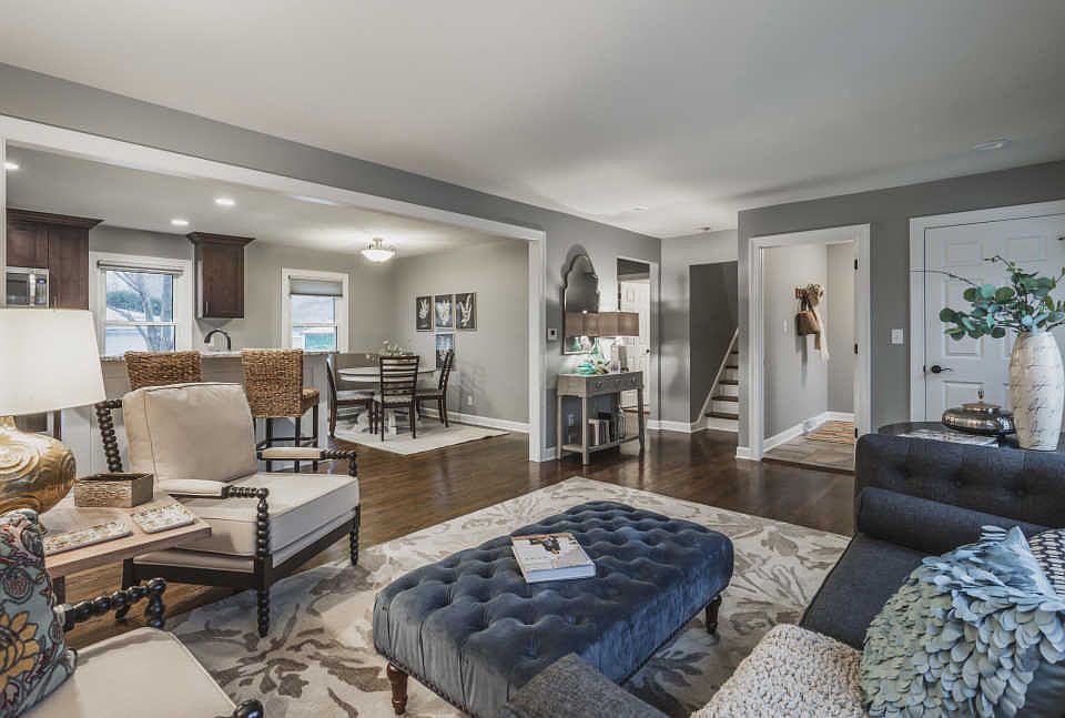 1st image of 5342 N Lydell Ave