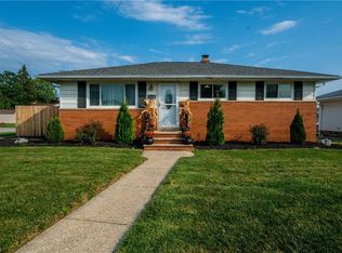2830 Friar Dr, Parma, OH