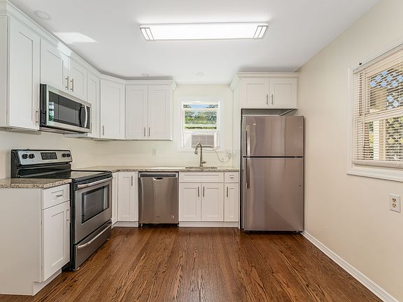 5th image of 50 N Lincoln Ave #50