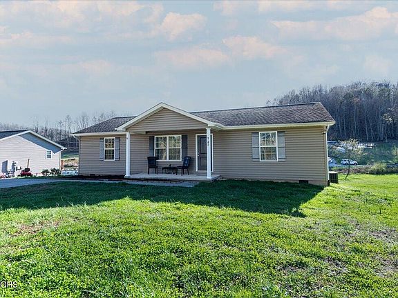 4th image of 137 Raccoon Valley Rd