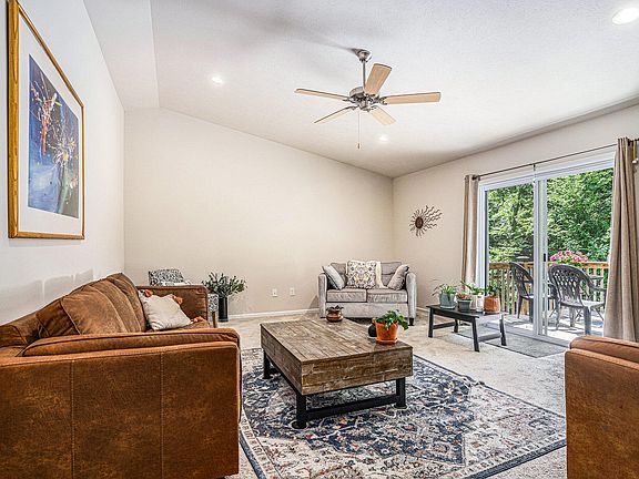 5th image of 5412 Seawall Ct