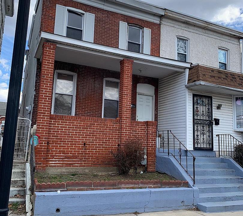 1st image of 321 Highland Ave