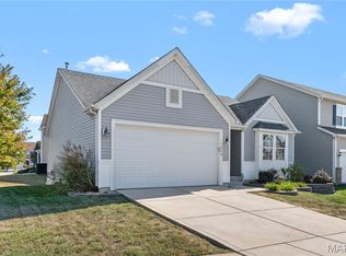 1800 English Oak Dr, Lake Saint Louis, MO 63367