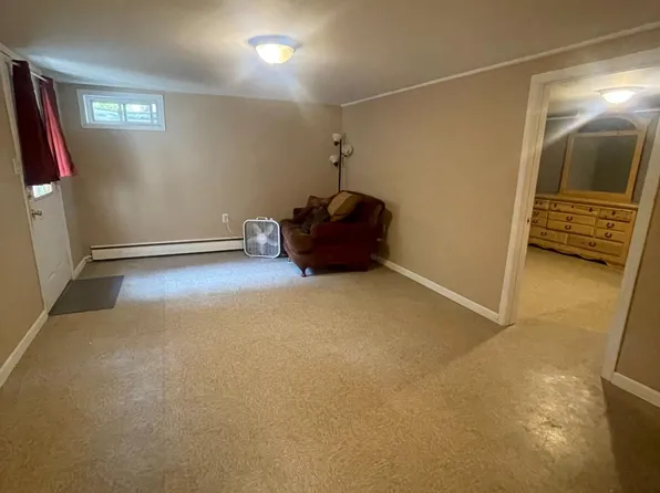 (undisclosed Address), Hicksville, NY 11801