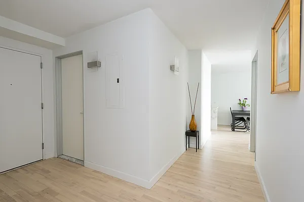 Rented by Douglas Elliman | media 23