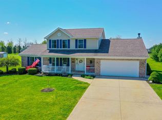210 Elm St, Sweetser, IN 46987