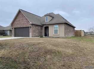 295 Southern Cir, Thibodaux, LA 70301