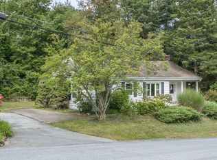 411 Lakewood Dr, Harrisburg, PA 17112