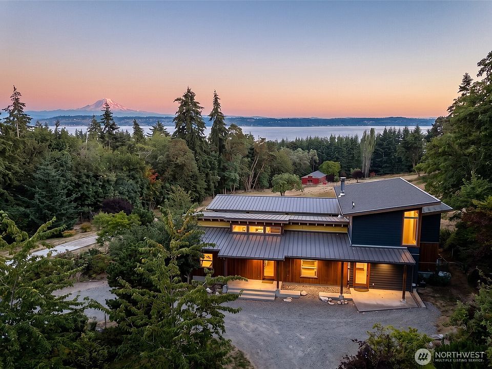 1st image of 4409 SW Point Robinson Road