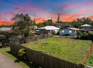 956 Kahealani St, Haiku, HI 96708