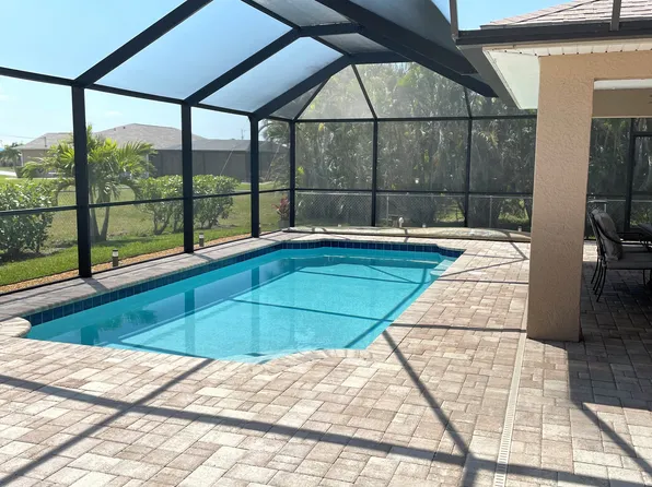 2524 Tropicana Pkwy W, Cape Coral, FL 33993