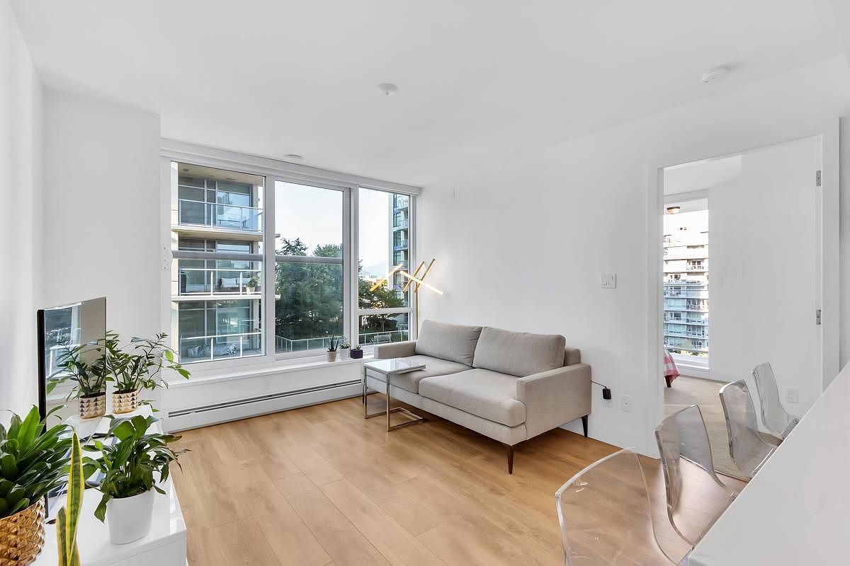 1788 Columbia St #903, Vancouver, BC V5Y 0L7 | Zillow