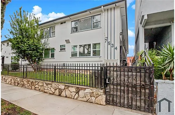 Building Photo - 7528 Norton Ave #3