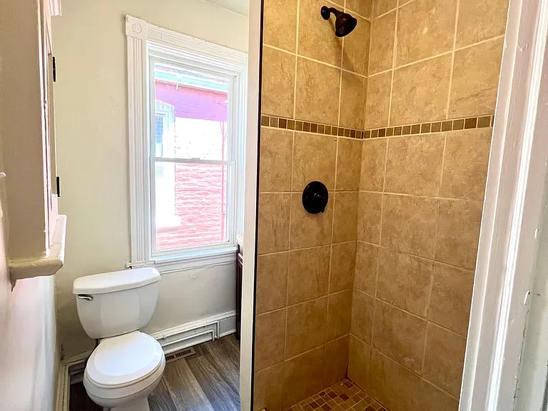 538 Lafayette St — Photo 14