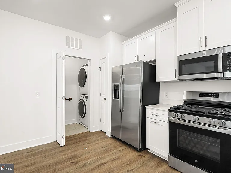 2207 Prince Hall Dr — Photo 19