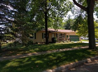 3901 Clayborn Rd, Lansing, MI 48911